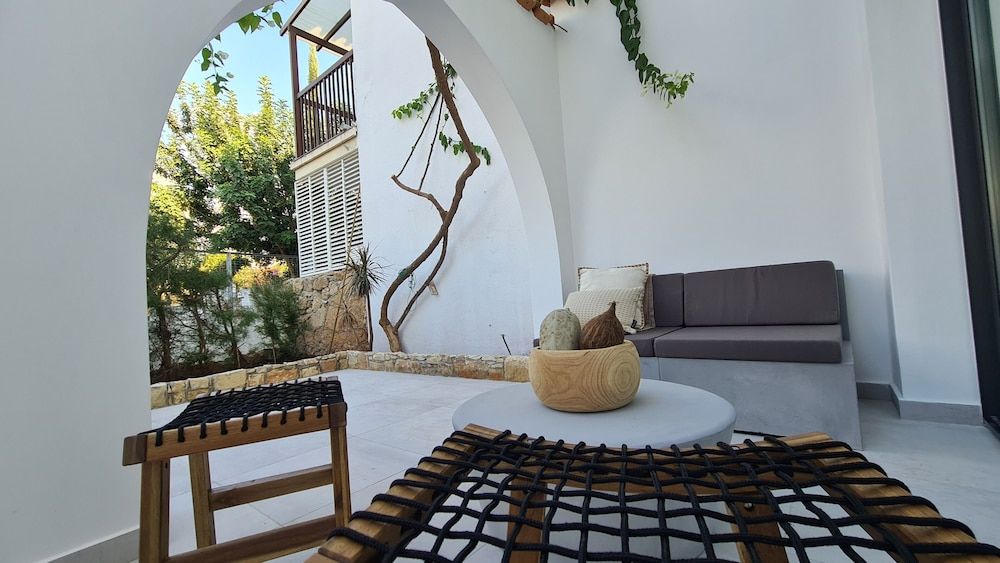 undefined Phaedrus Living Seaview Luxury Villa Venus 006 8