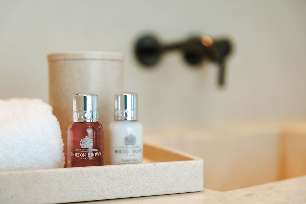 M Boutique Hotel - Designed for Adults Magnolia Superior Room No Balcony 8