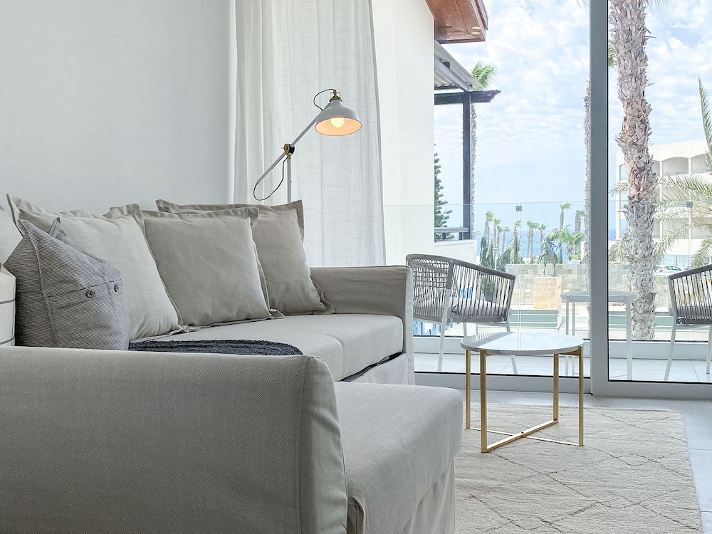 Luxury Apartment