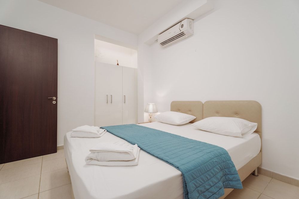 Seafront Protaras Luxury Resort Villa, Hot Tub (No.7) 8