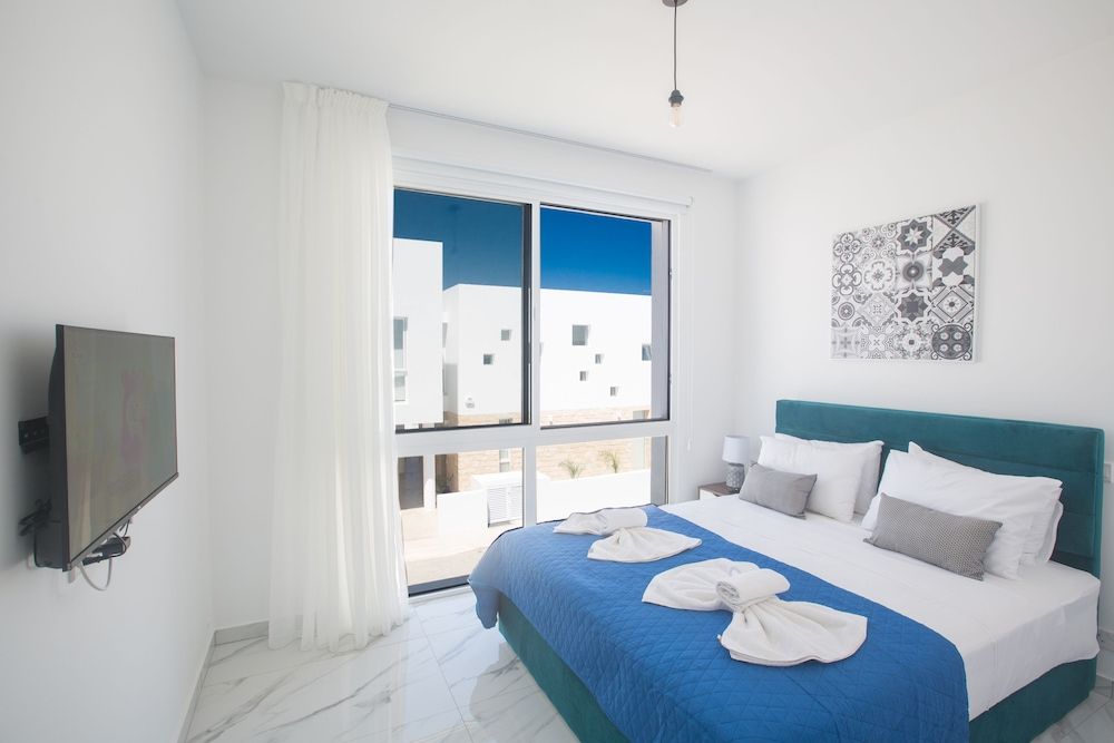 Villa, 4 Bedrooms, Terrace, Garden View