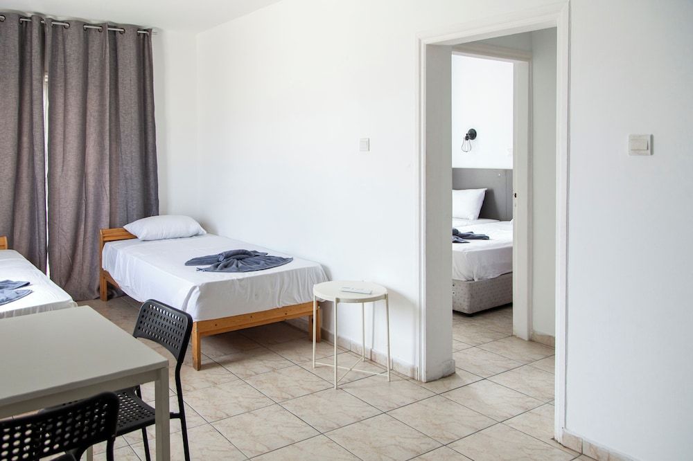 Standard Studio Suite, 1 Bedroom, City View