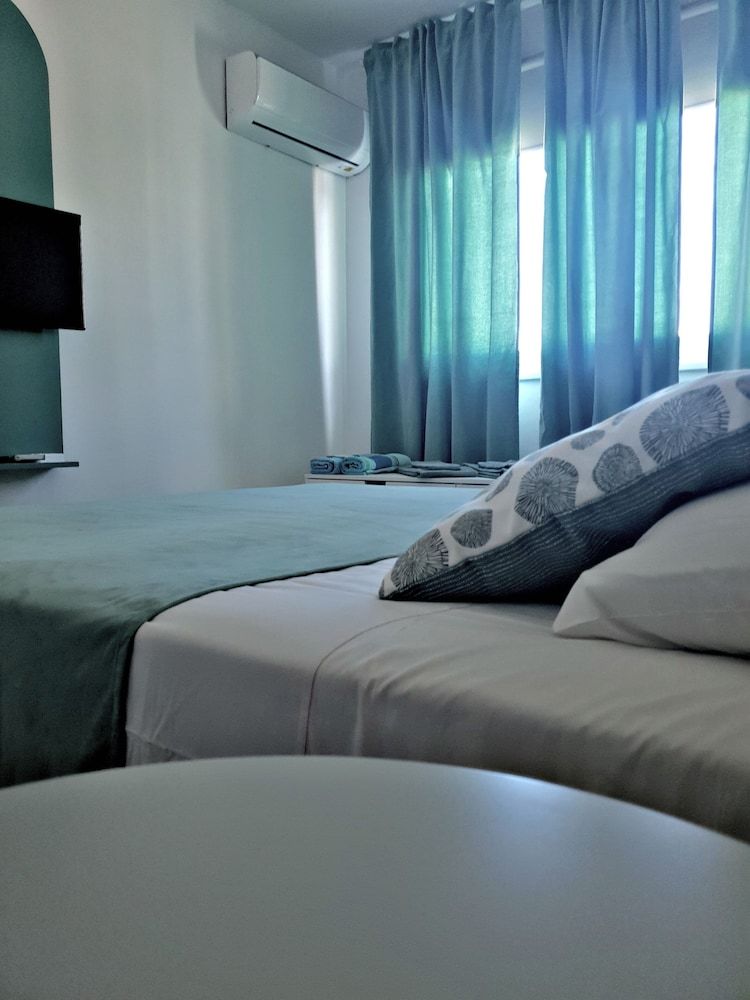 Apartment (Sky)