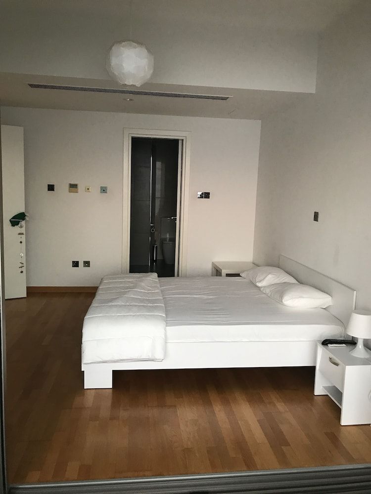 undefined Finikoudes Luxury Apartments