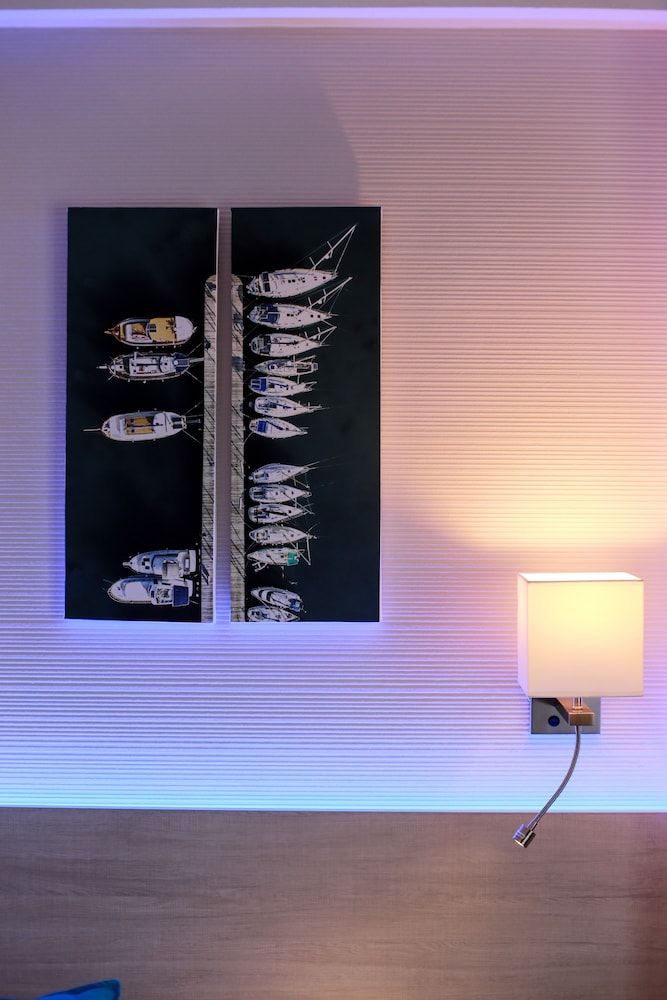 Les Palmiers Luxury Suites Luxury Studio, City View 19