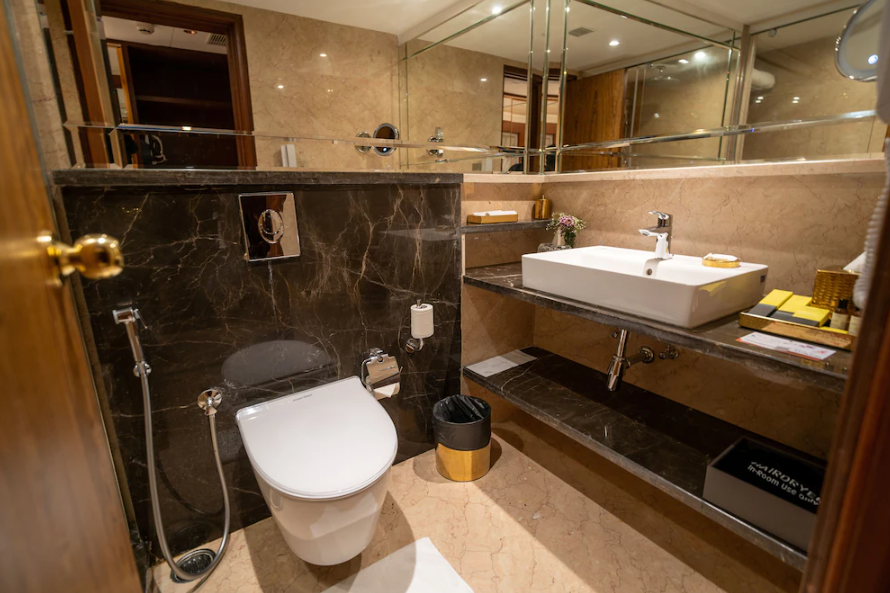 The Accord Metropolitan Superior Twin 9