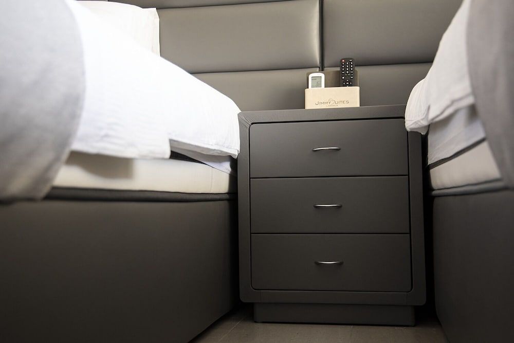 Jimmy's Suites Double Room, Balcony 4