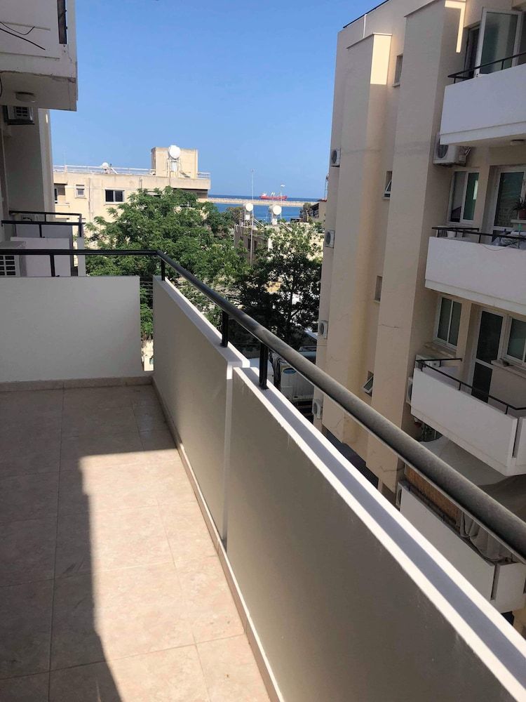undefined 1 Bedroom Apartment near Beach 2