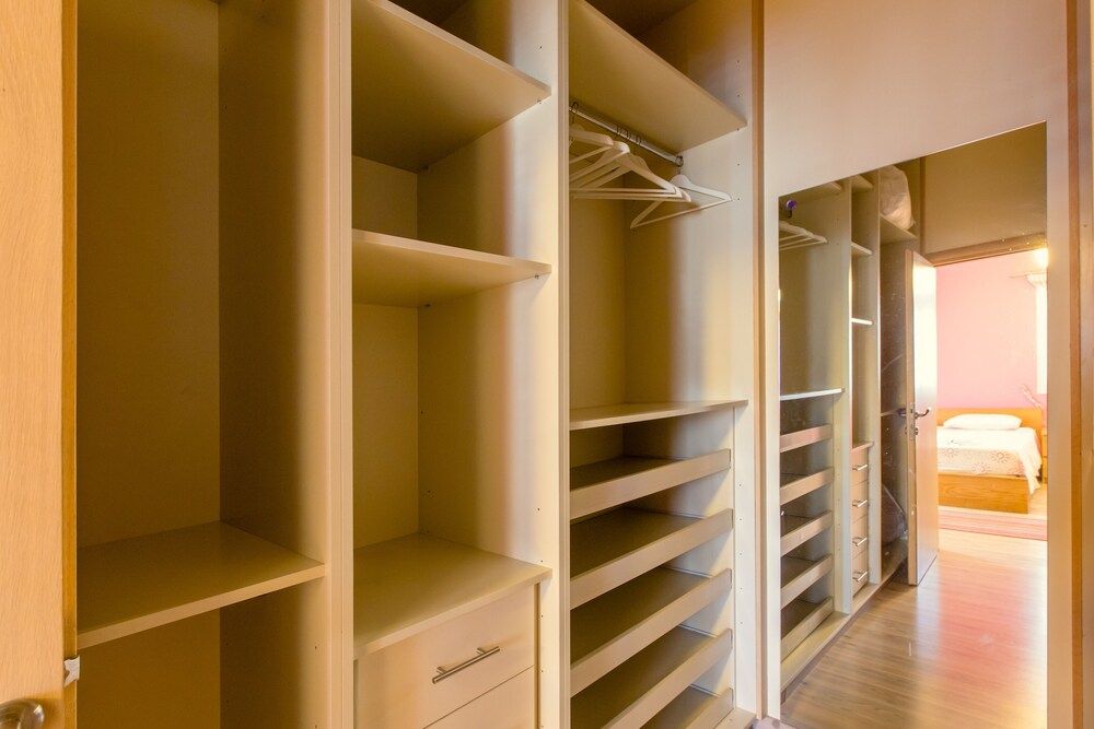 undefined Yiolanda - 2BR - City Center 10