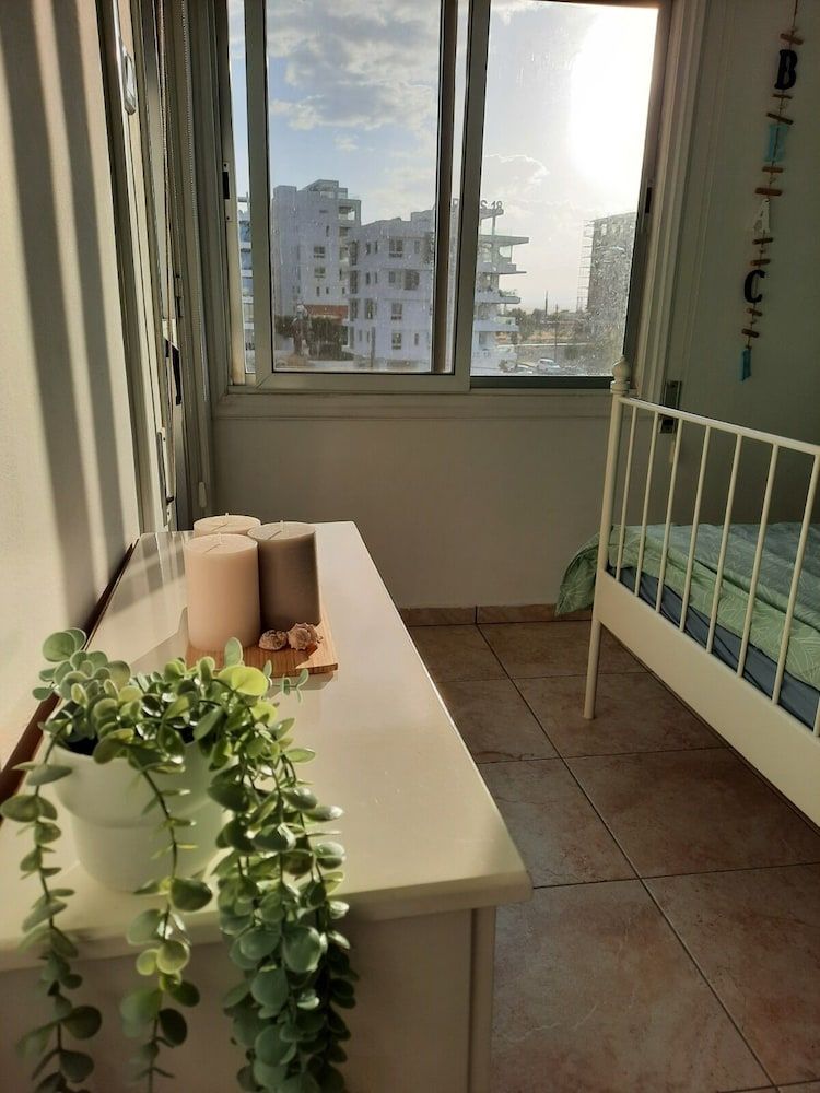 undefined Sea-Esta Seaview Apartment 4