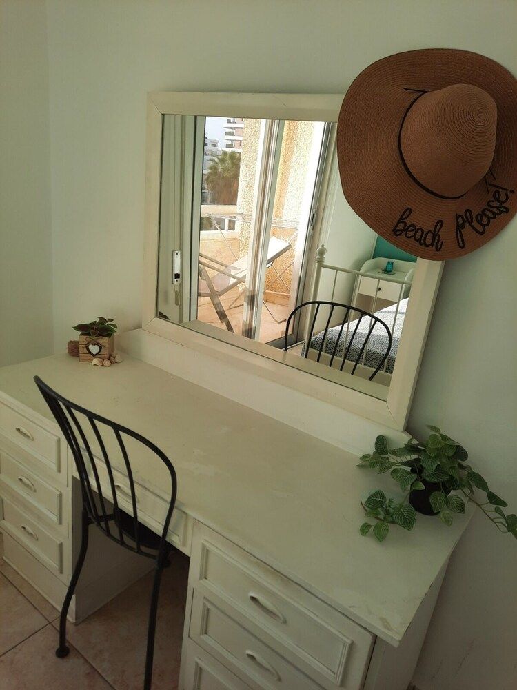 undefined Sea-Esta Seaview Apartment 6