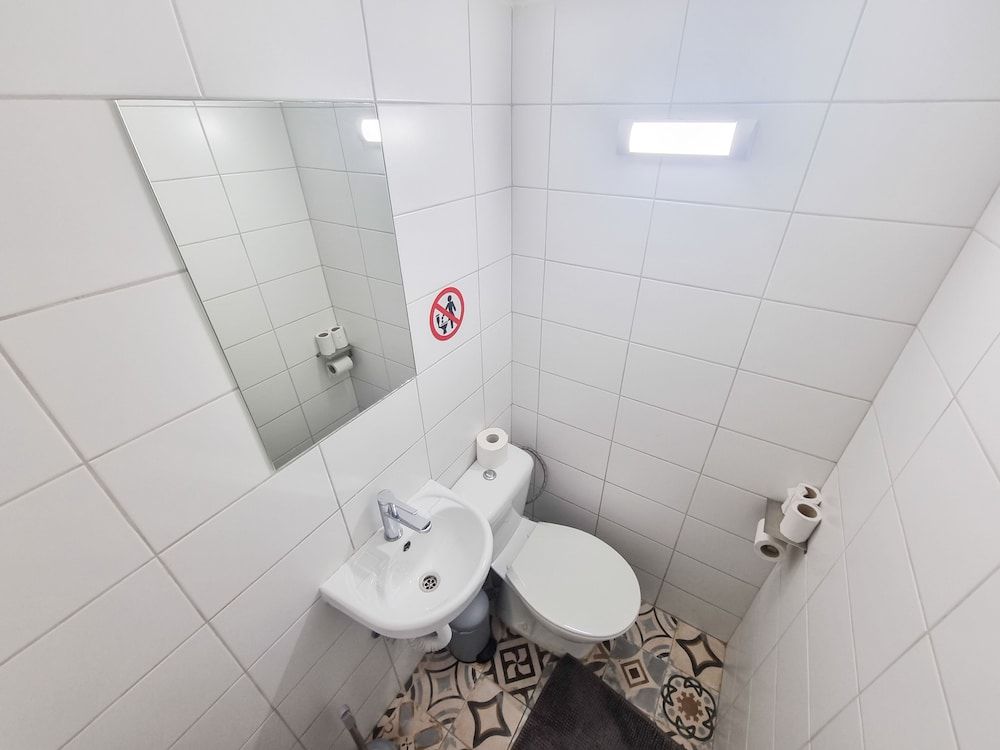 undefined Gardenrooms Larnaca 9