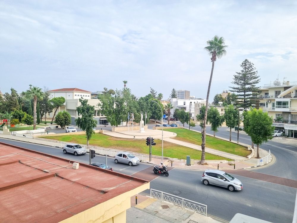 undefined Gardenrooms Larnaca 2