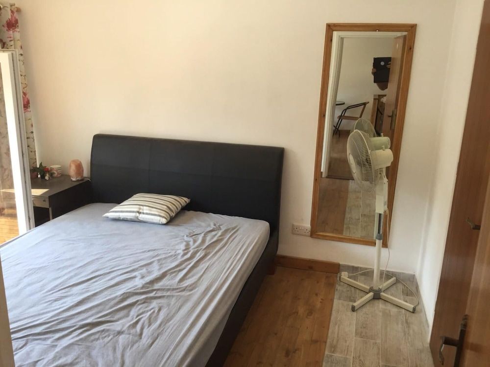 undefined Charming 1-bed Apartment in Larnaca 4