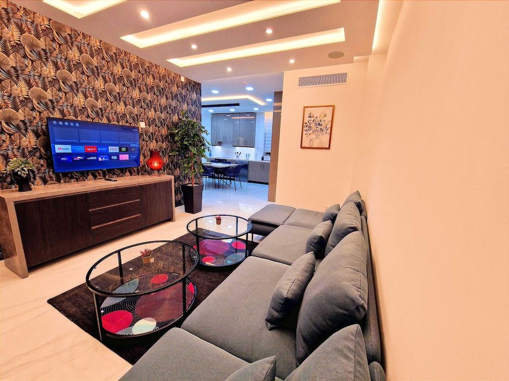 Sveltos Residence Suites