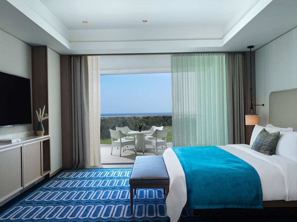 City of Dreams Mediterranean - Integrated Resort, Casino & Entertainment Junior Family Suite