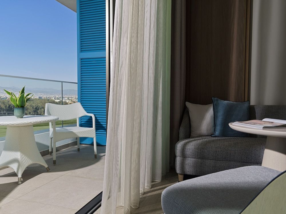 City of Dreams Mediterranean - Integrated Resort, Casino & Entertainment Family Room 8