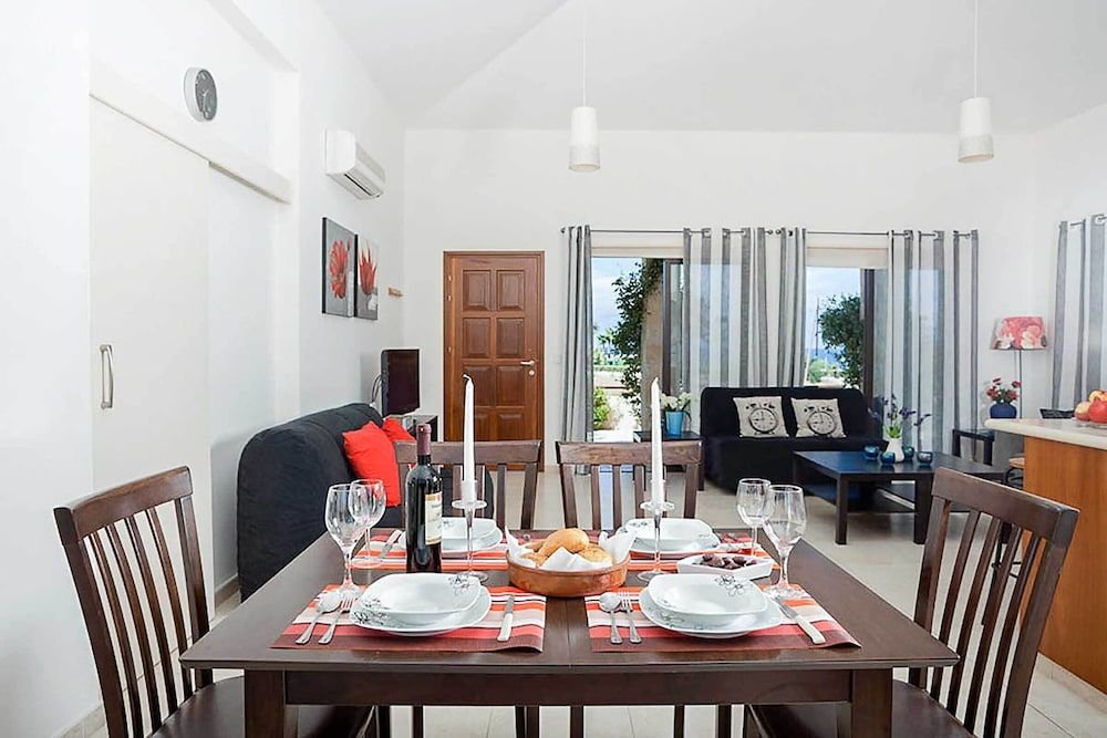Villa Sea Side