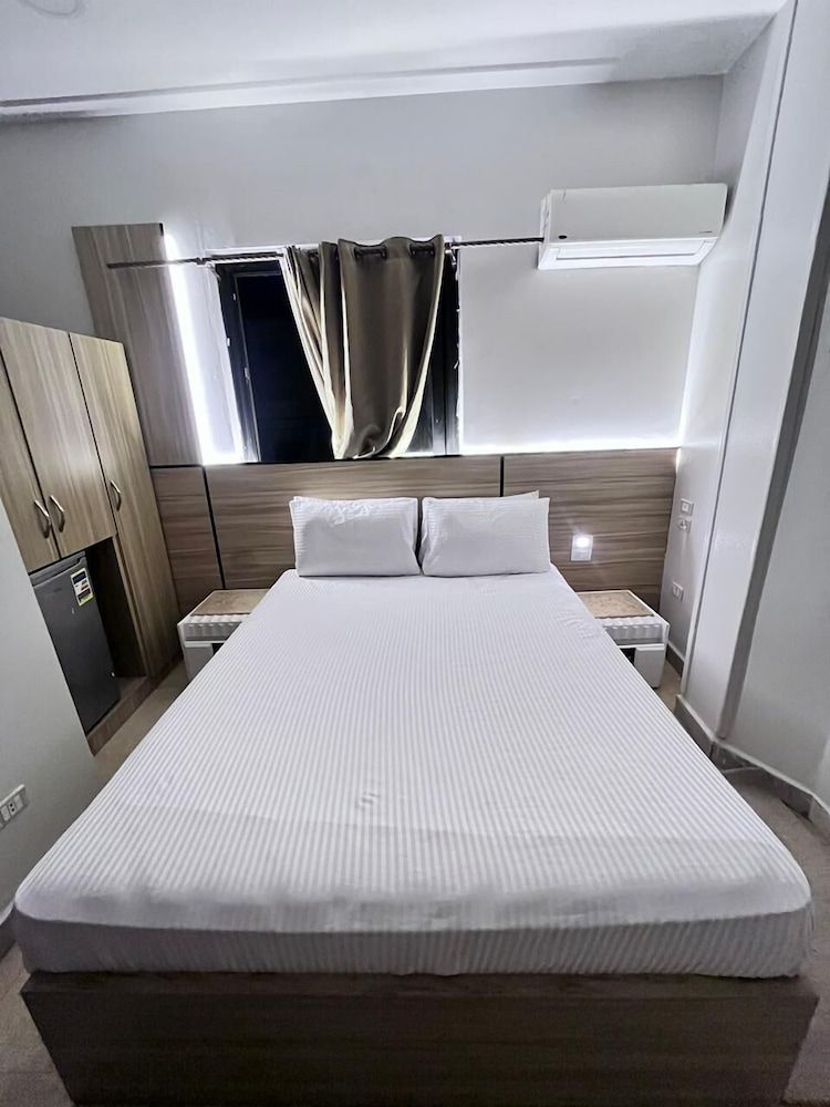 Abdeen Palace Hotel Deluxe Double Room, 1 Bedroom, City View 28