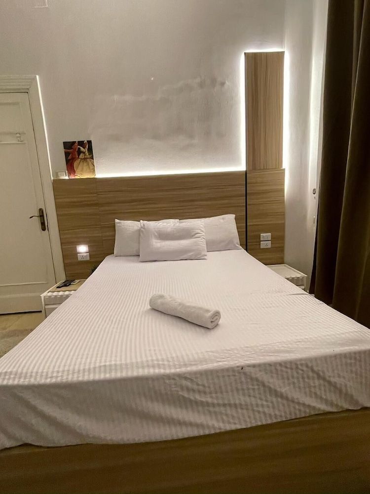 Abdeen Palace Hotel Deluxe Double Room, 1 Bedroom, City View 17