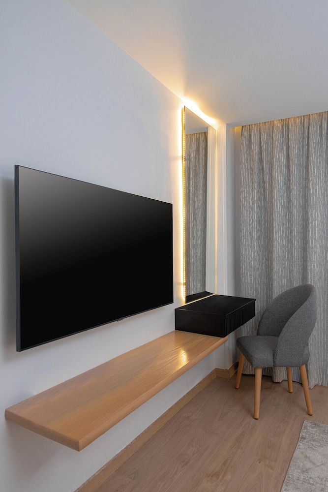 undefined Parkside Boutique Furnished Apartments 9