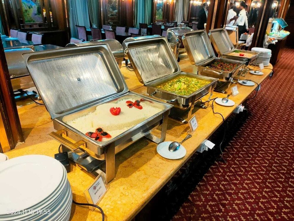 undefined Mimi and Diamond Hotel 4