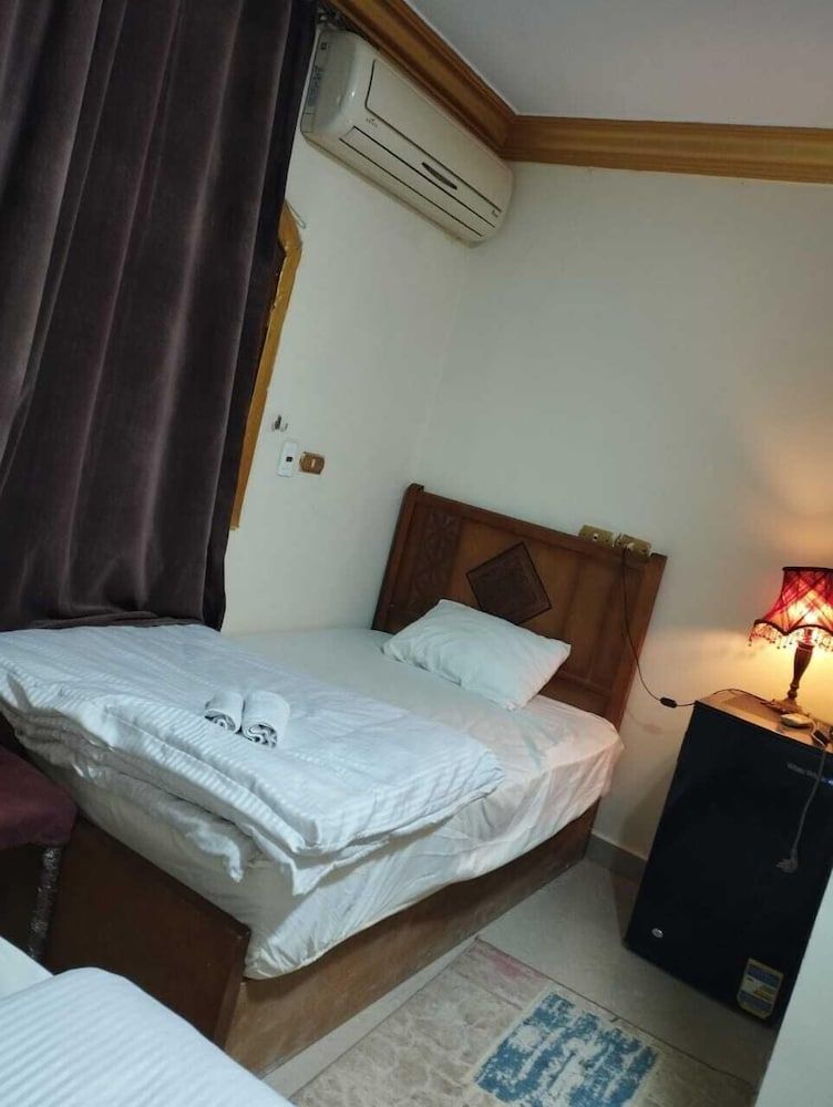 undefined Asma Pyramids View 4