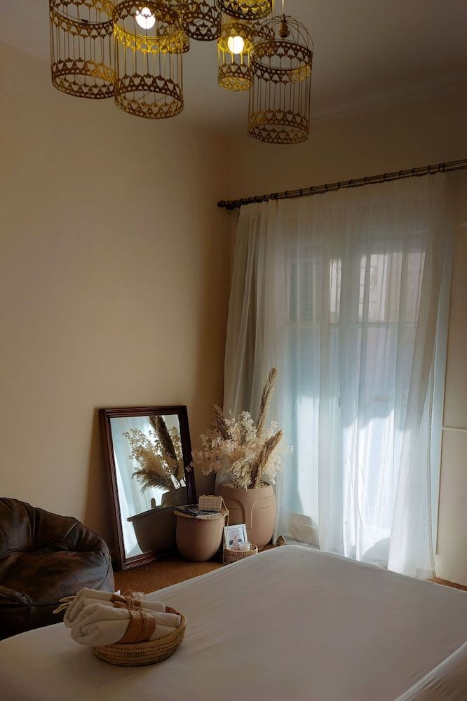 El otel Deluxe Double Room, Private Bathroom 6