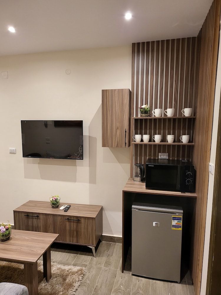 STEPS IN Pyramids View Luxury Triple Room, 1 Bedroom, Non Smoking, City View 18