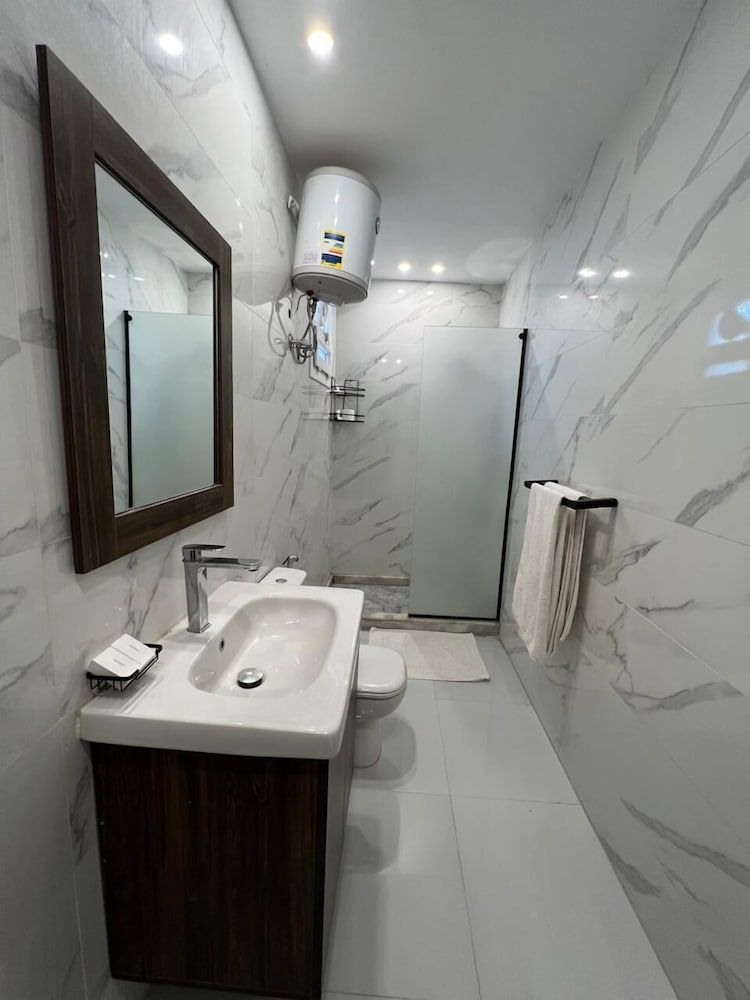 Sofia Pyramids Hotel Deluxe Double Room With Balcony 18