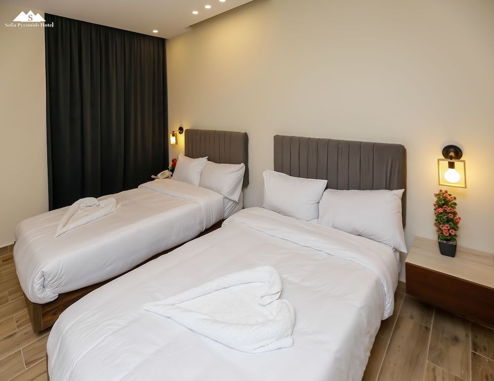 Sofia Pyramids Hotel Standard Twin Room 3