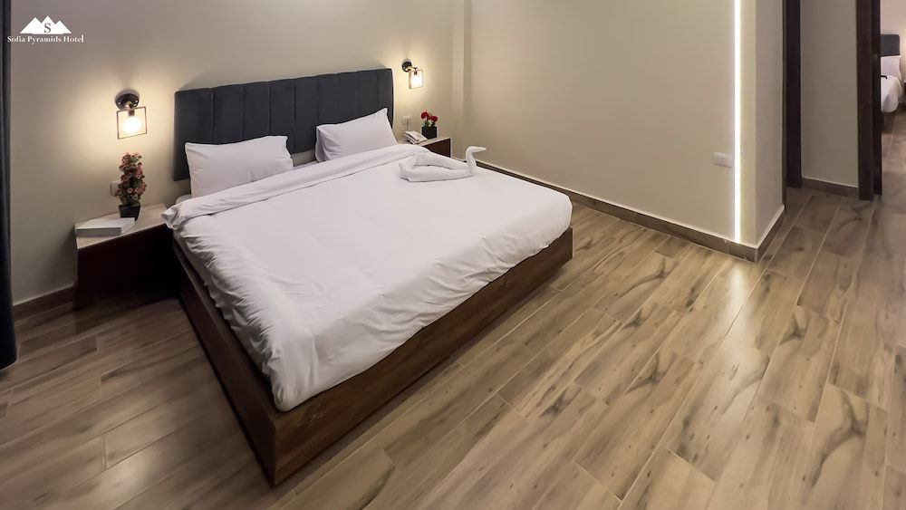 Sofia Pyramids Hotel Deluxe Double Room With Balcony