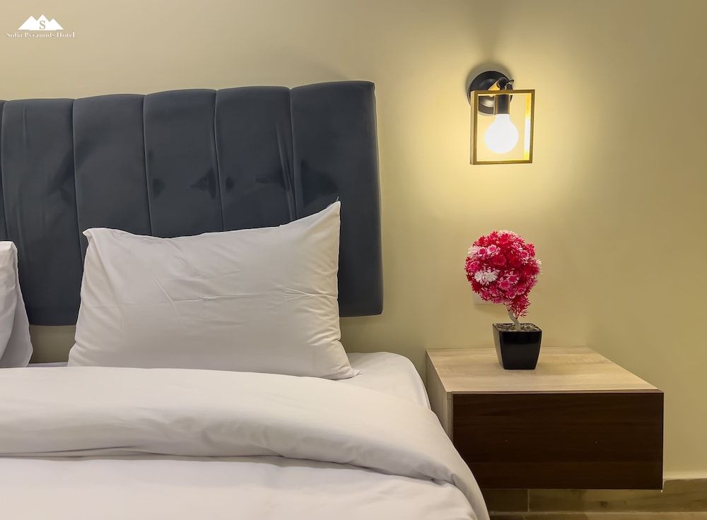 Sofia Pyramids Hotel Deluxe Double Room With Balcony 12