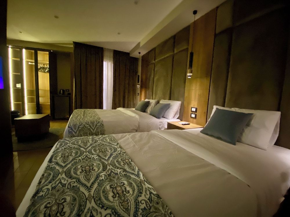 Premium Triple Room