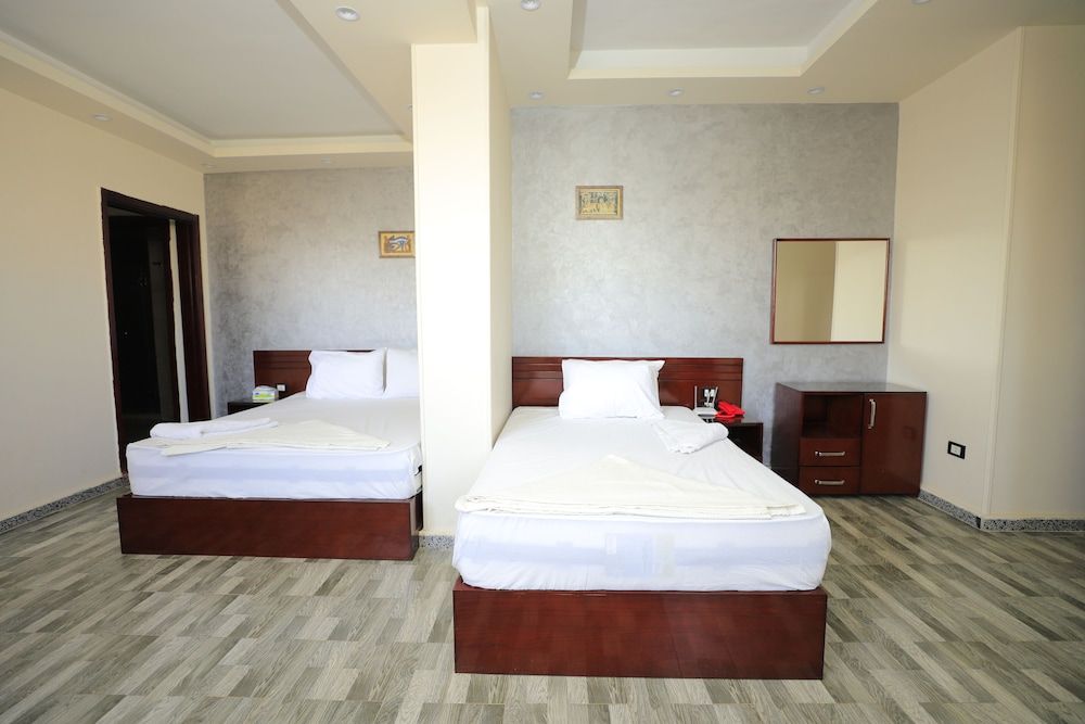 Jewel Grand Museum  Pyramids View Family Triple Room 4