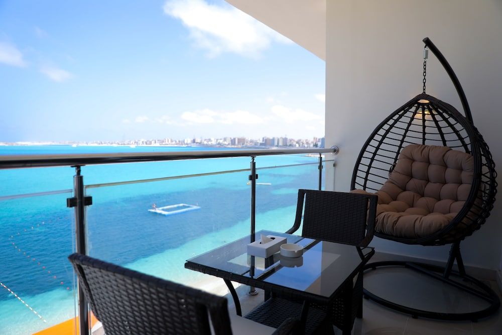 Triumph White Sands Family Suite (Sea Panoramic) 13