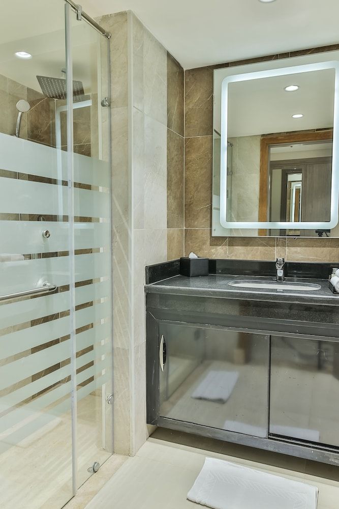 Triumph White Sands Junior Suite, 1 King Bed (Sea Side View) 6