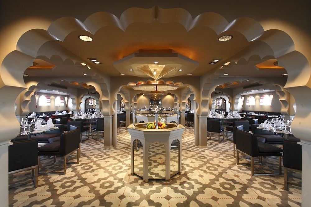 Movenpick MS Darakum