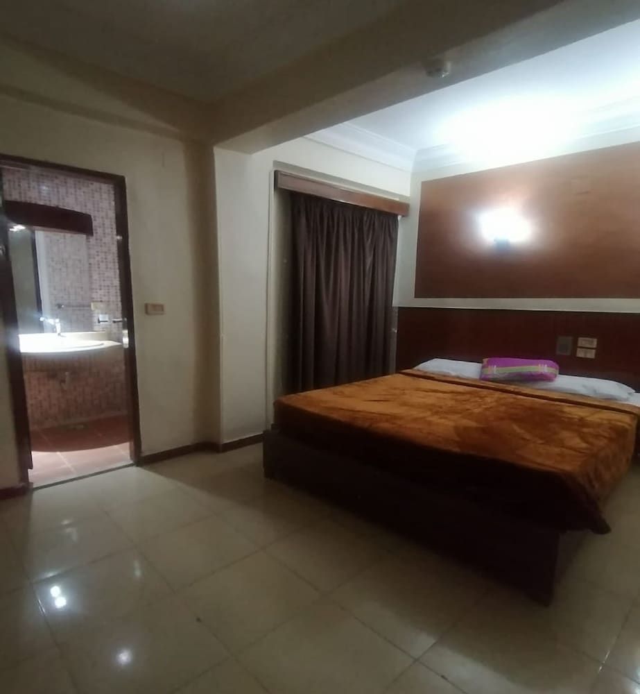 New Saint Catherin Hotel Standard Single Room 2