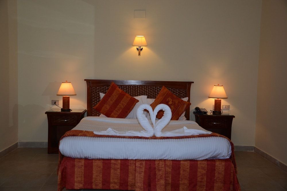 undefined Le Mirage Hotel Double Room 9