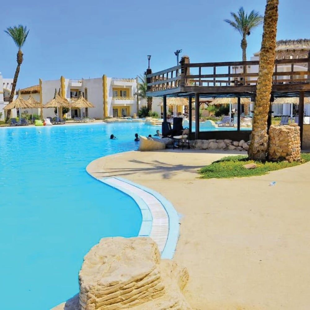 undefined Gardenia Plaza Hotel and Resort 5