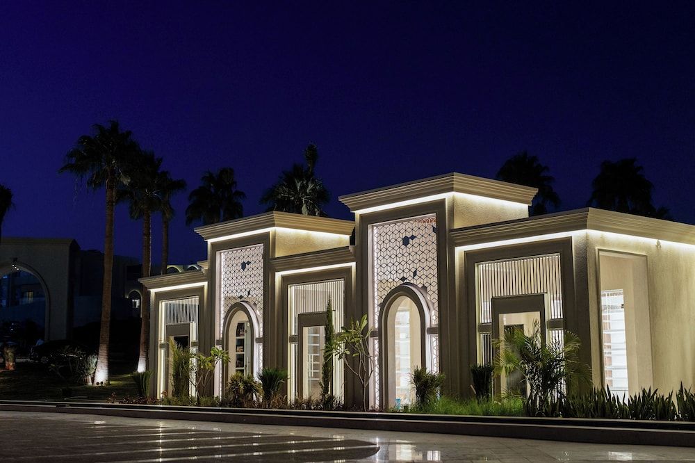 undefined SUNRISE Remal Beach Resort 6