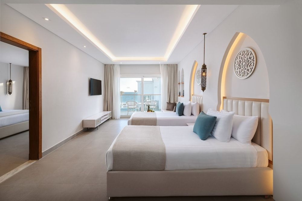 undefined SUNRISE Remal Beach Resort