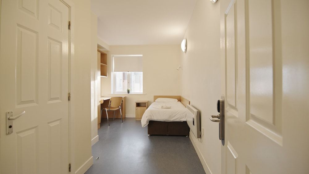 Basic Single Room