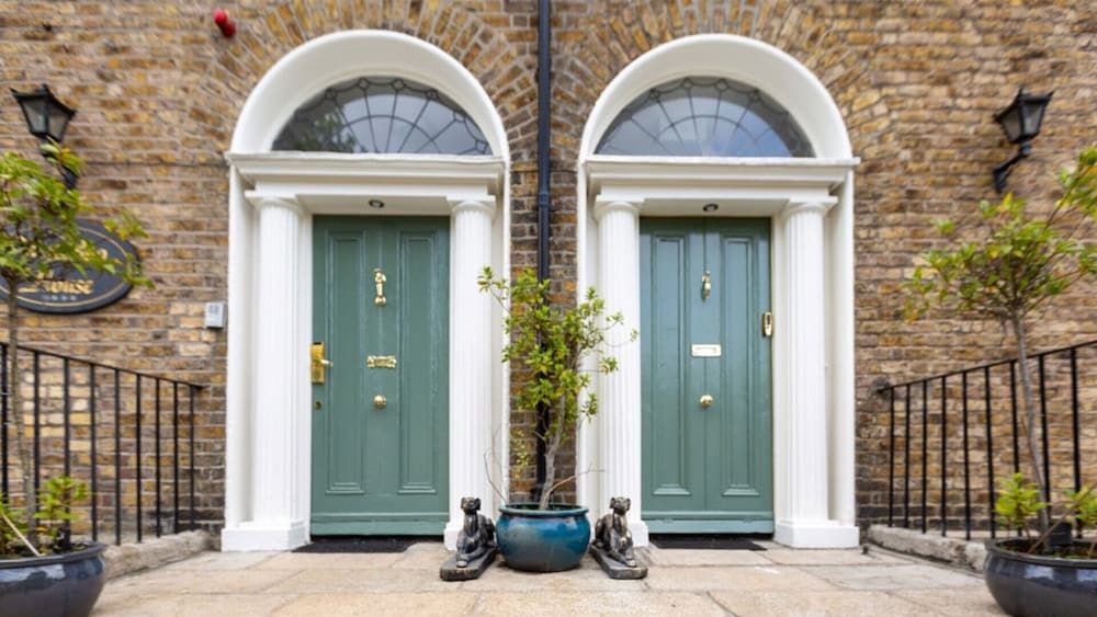 undefined Waterloo Townhouse & Suites 6