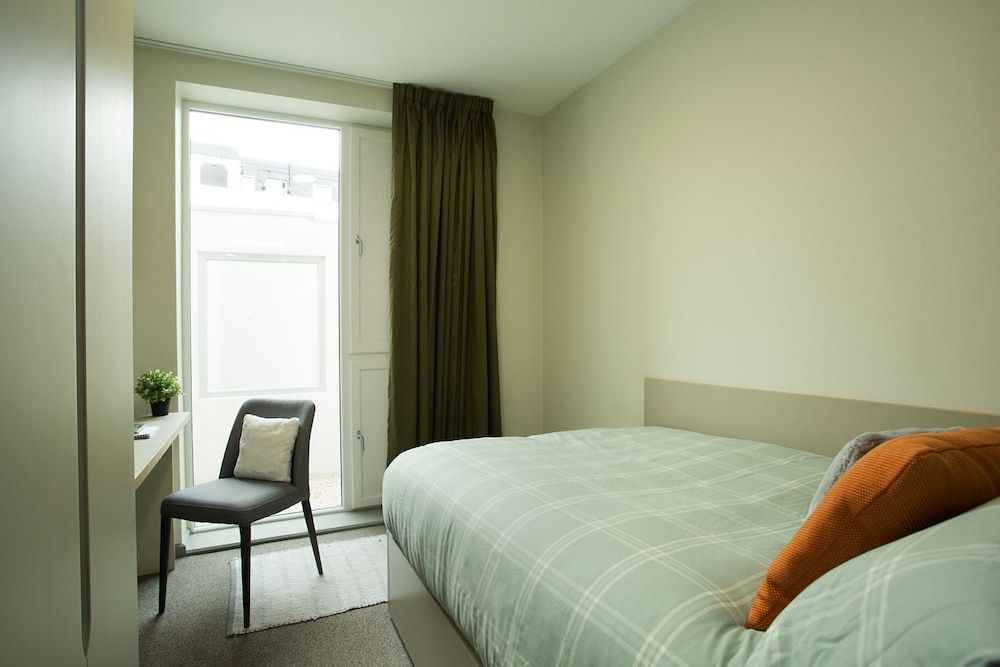 undefined LIVStudent Dublin 9