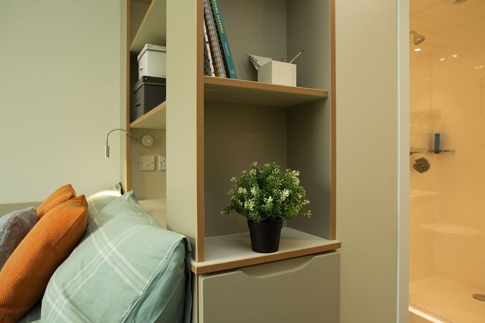 undefined LIVStudent Dublin