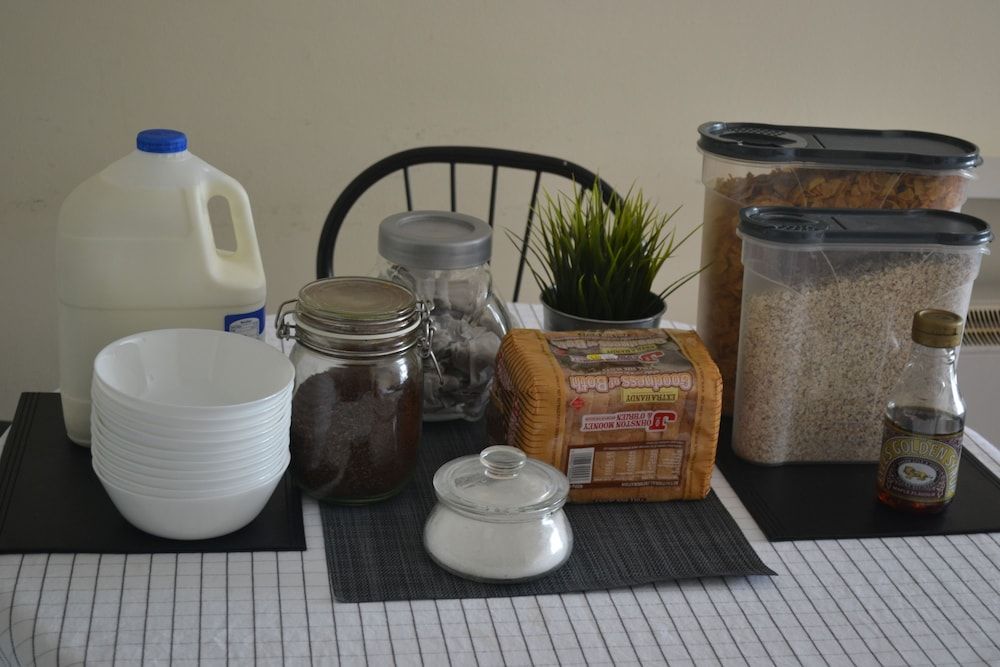 undefined Cozy Modern Bedroom Apartment City L1 8