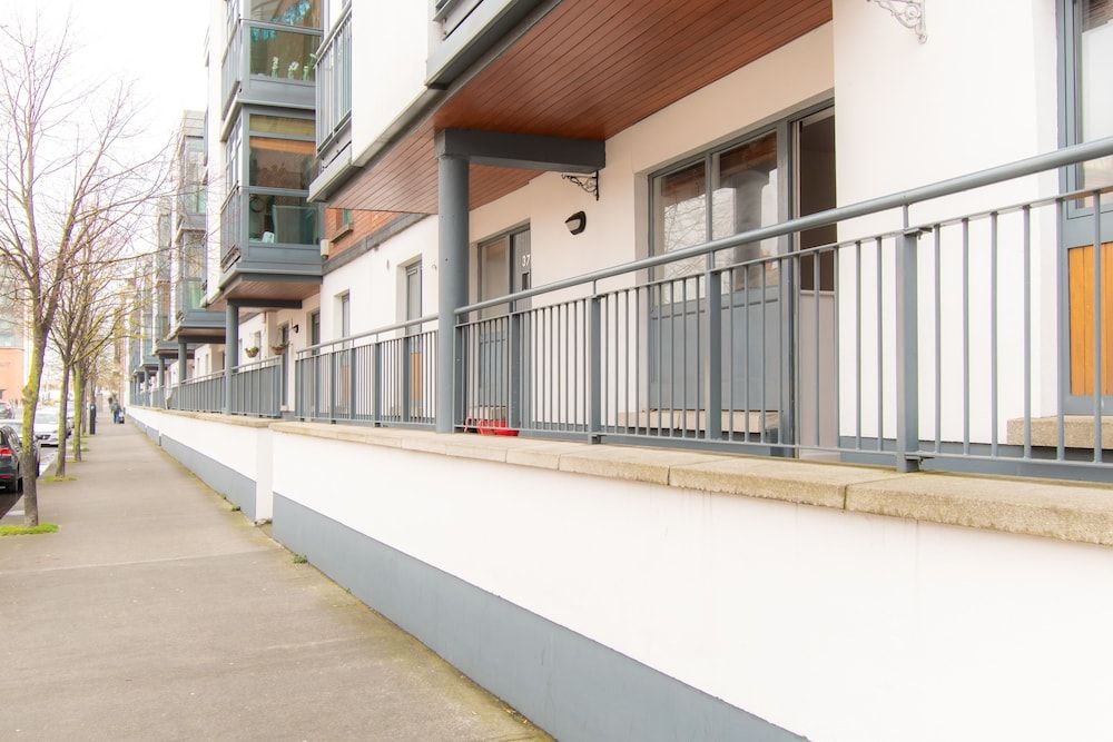 undefined Cozy Modern Bedroom Apartments City L2 4