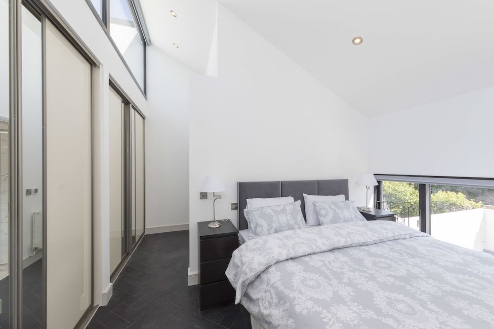 Luxury Apartment, Non Smoking
